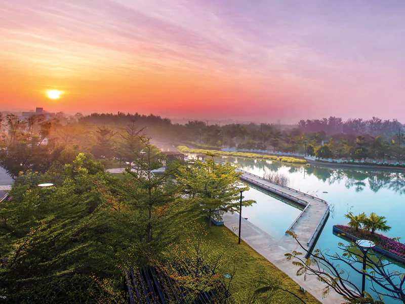 Embassy Verde Township Grrenery Morning View Image